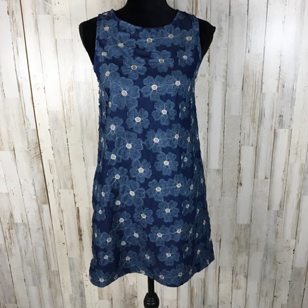 Taylor & Sage Floral Chambray Embroidered Dress